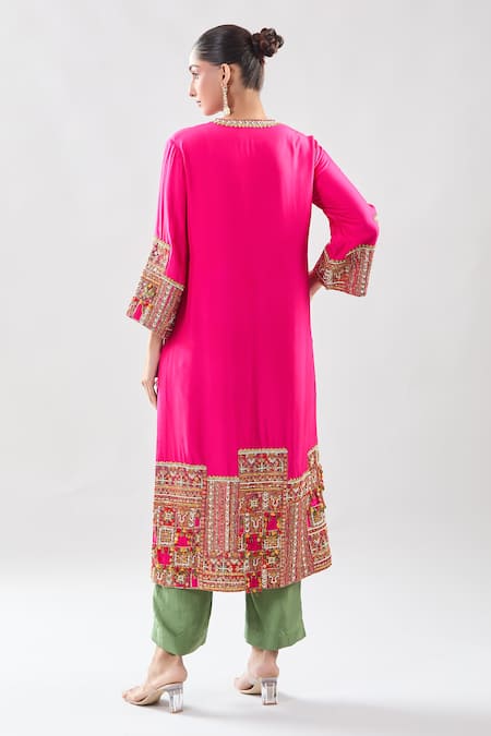 Shop Debyani + CO Pink Silk Beads, Embroidery Round Neck Kurta Pant Set at Aza Fashions Shop_Debyani + CO_Pink Silk Beads, Embroidery Round Neck Kurta Pant Set _at_Aza_Fashions
