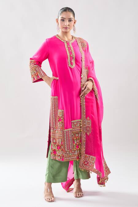 Buy Debyani + CO Pink Silk Beads, Embroidery Round Neck Kurta Pant Set Buy_Debyani + CO_Pink Silk Beads, Embroidery Round Neck Kurta Pant Set