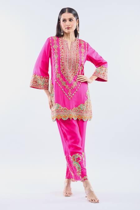 Debyani + CO Pink Silk Sequins, Embroidery Split V-neck Kurta Set at Aza Fashions Debyani + CO_Pink Silk Sequins, Embroidery Split V-neck Kurta Set _at_Aza_Fashions