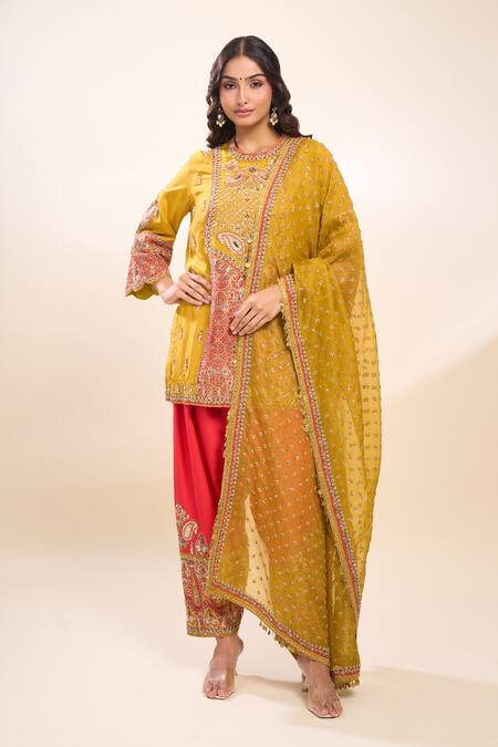 Debyani + CO Mustard Silk Sequins, Embroidery Round Neck Yellow Kurta Set at Aza Fashions Debyani + CO_Mustard Silk Sequins, Embroidery Round Neck Yellow Kurta Set _at_Aza_Fashions