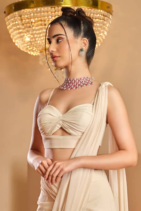K & A By Karishma And Ashita_Off White Georgette Sweetheart Neck Pre-draped Saree With Blouse _Online_at_Aza_Fashions