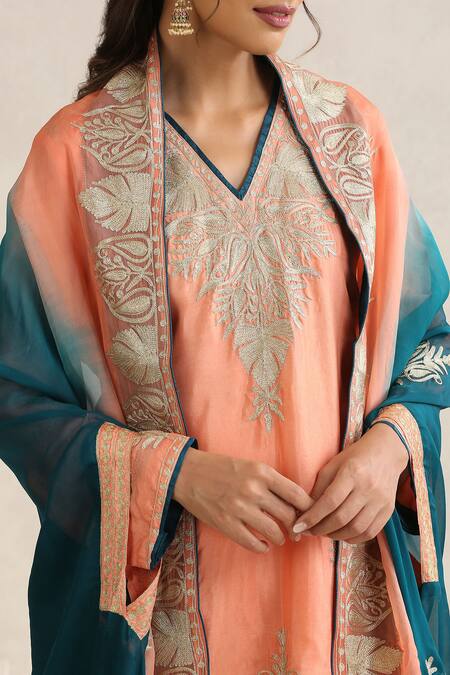 Shop Wazir C Peach Organza, Silk, Cotton Embroidery V-neck Nargis And Teal Blue Cape Set Shop_Wazir C_Peach Organza, Silk, Cotton Embroidery V-neck Nargis And Teal Blue Cape Set