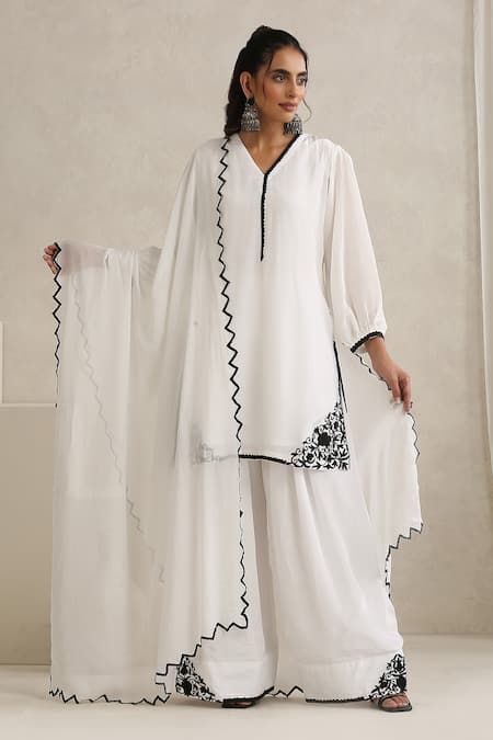 Wazir C White Crepe, Silk Embroidery V-neck Kashmiri Aari Kurta Set 