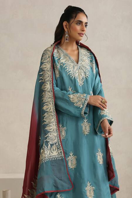 Buy_Wazir C_Blue Silk, Cotton, Organza Embroidery, Zari V-neck Nargis Kurta Set