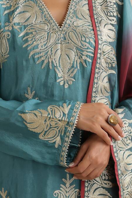 Shop_Wazir C_Blue Silk, Cotton, Organza Embroidery, Zari V-neck Nargis Kurta Set