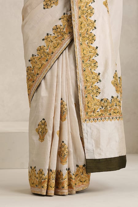 Wazir C Green Silk Embroidery V-neck Nargis And Off White Aari Work Saree Set at Aza Fashions Wazir C_Green Silk Embroidery V-neck Nargis And Off White Aari Work Saree Set _at_Aza_Fashions