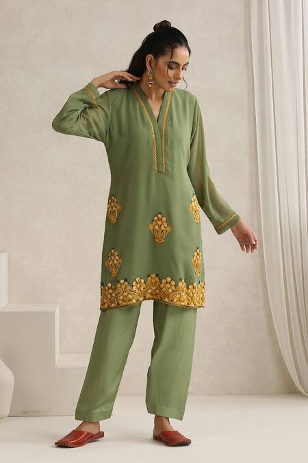 Shop_Wazir C_Green Georgette, Silk Embroidery V-neck Mehandi Aari Kurta Set 