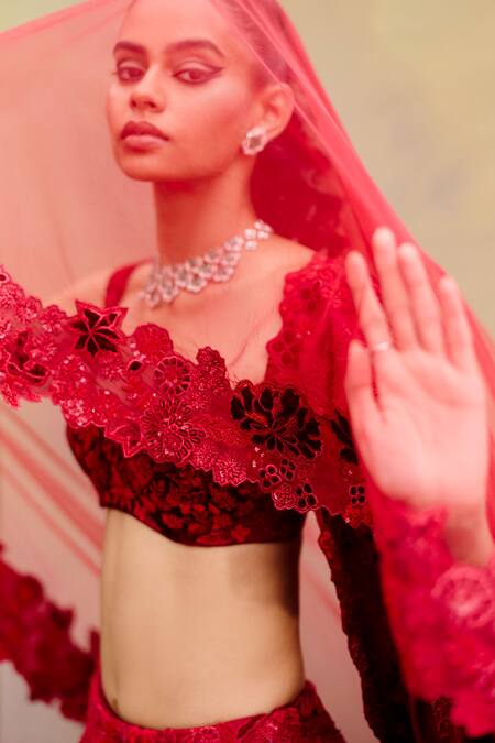 Mishru_Red Organza, Tulle Embroidery Scoop Neck Ellisiana Lehenga Set _Online_at_Aza_Fashions