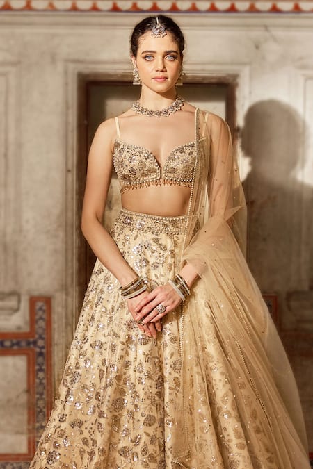 Cedar & Pine_Ivory Tulle Sequins, Zari, Embroidery Sweetheart Neck Classic Lehenga Set _Online_at_Aza_Fashions