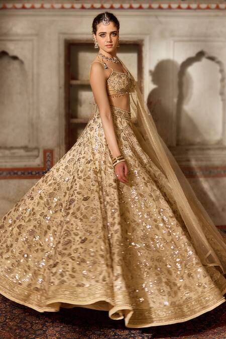 Buy_Cedar & Pine_Ivory Tulle Sequins, Zari, Embroidery Sweetheart Neck Classic Lehenga Set _Online_at_Aza_Fashions