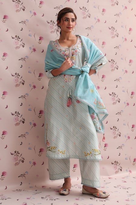 Buy_Label Niti Bothra_Blue Chanderi Tassels Noor Butti Silk Dupatta _Online_at_Aza_Fashions