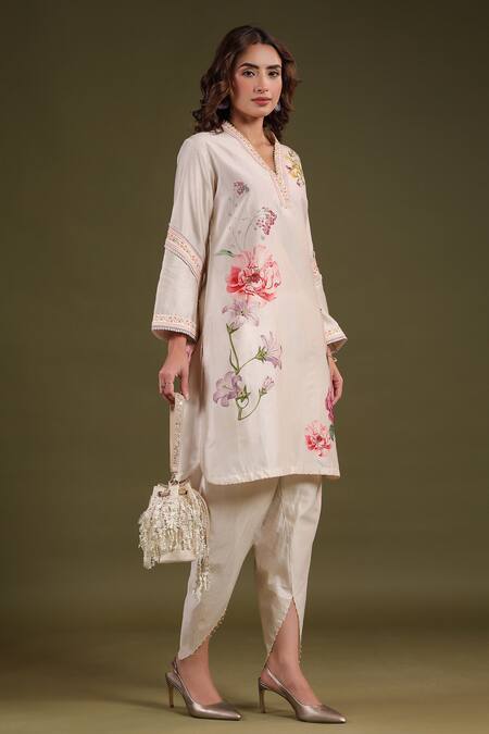 Label Niti Bothra_Cream Silk, Chanderi Embroidery V-neck Floral Printed Kurta Set _Online_at_Aza_Fashions