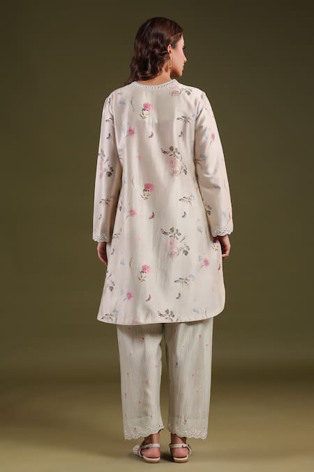 Label Niti Bothra Ivory Floral Printed Kurta Set 