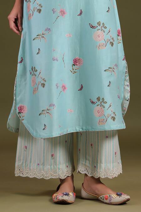 Label Niti Bothra_Blue Silk, Chanderi Embroidery V-neck Noor Long Zipper Kurta Set _at_Aza_Fashions