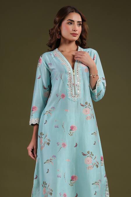 Buy_Label Niti Bothra_Blue Silk, Chanderi Embroidery V-neck Noor Long Zipper Kurta Set 