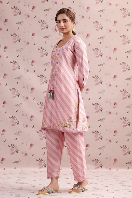Label Niti Bothra_Pink Silk, Chanderi Embroidery Round Neck Noor Striped Straight Kurta Set _Online_at_Aza_Fashions