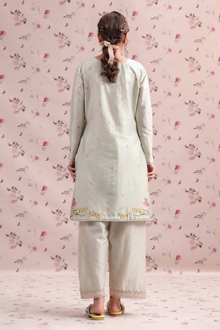 Shop_Label Niti Bothra_Green Silk, Chanderi Embroidery, Tassels Round Neck Noor Striped Kurta Set _at_Aza_Fashions