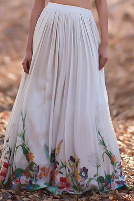 Buy_Nirmooha_Ivory Silk Embroidery V-neck Floral Printed Lehenga Set _Online_at_Aza_Fashions