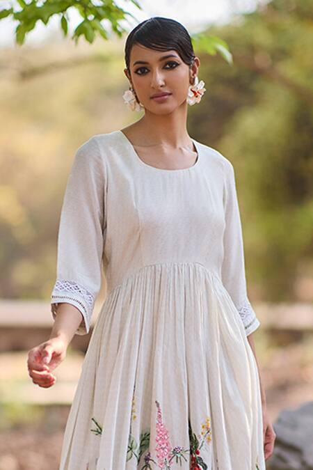 Nirmooha Ivory Silk Embroidery, Lace Round Neck Floral Printed Asymmetrical Anarkali Set Online at Aza Fashions Nirmooha_Ivory Silk Embroidery, Lace Round Neck Floral Printed Asymmetrical Anarkali Set _Online_at_Aza_Fashions