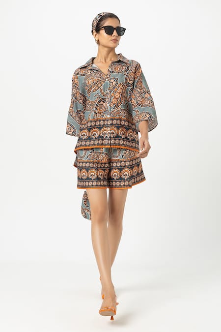 Shop SOBARIKO Multi Color Linen Collared Koishi Multicolor Shorts Set at Aza Fashions Shop_SOBARIKO_Multi Color Linen Collared Koishi Multicolor Shorts Set _at_Aza_Fashions