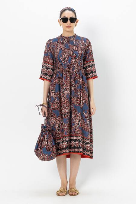 Buy SOBARIKO Blue Linen Round Neck Deniz Pleated Midi Dress Online at Aza Fashions Buy_SOBARIKO_Blue Linen Round Neck Deniz Pleated Midi Dress _Online_at_Aza_Fashions