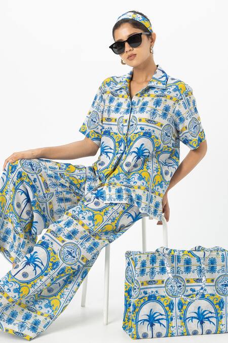 Buy SOBARIKO Multi Color Linen Collared Coco Palm Co-ord Set Online at Aza Fashions Buy_SOBARIKO_Multi Color Linen Collared Coco Palm Co-ord Set _Online_at_Aza_Fashions