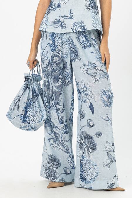 Buy SOBARIKO Blue Linen Bandeau Neck Floral Print Strapless Co-ord Set Buy_SOBARIKO_Blue Linen Bandeau Neck Floral Print Strapless Co-ord Set