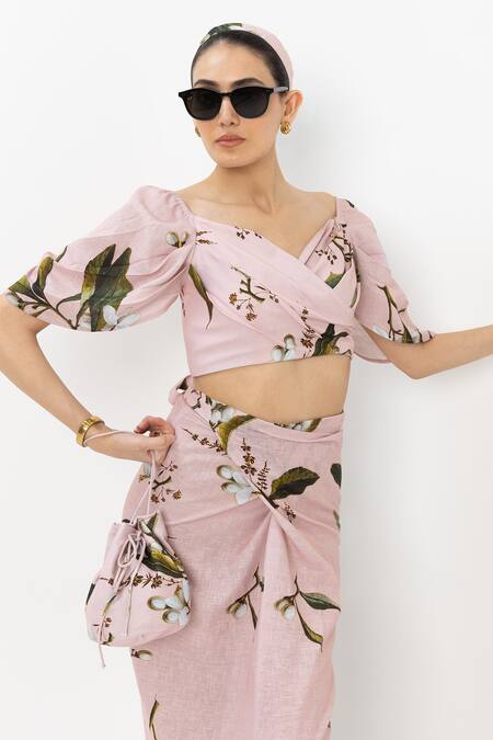 SOBARIKO Pink Linen Sweetheart Neck Jasmine Tulip Skirt Set at Aza Fashions SOBARIKO_Pink Linen Sweetheart Neck Jasmine Tulip Skirt Set _at_Aza_Fashions