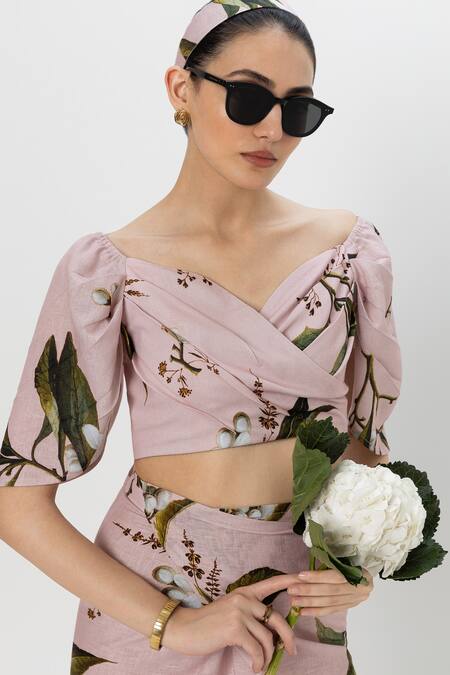 Buy SOBARIKO Pink Linen Sweetheart Neck Jasmine Tulip Skirt Set Buy_SOBARIKO_Pink Linen Sweetheart Neck Jasmine Tulip Skirt Set