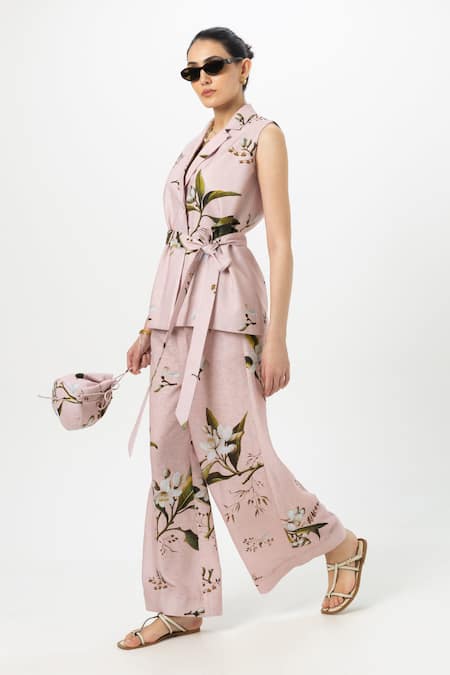 Buy SOBARIKO Pink Linen V-neck Floral Print Jasmine Jacket Set Online at Aza Fashions Buy_SOBARIKO_Pink Linen V-neck Floral Print Jasmine Jacket Set _Online_at_Aza_Fashions
