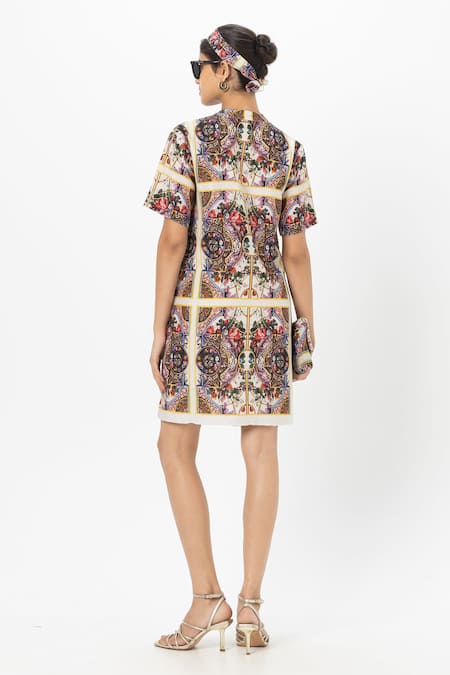 Shop SOBARIKO Multi Color Linen Collared Rococo-white Shift Dress at Aza Fashions Shop_SOBARIKO_Multi Color Linen Collared Rococo-white Shift Dress _at_Aza_Fashions