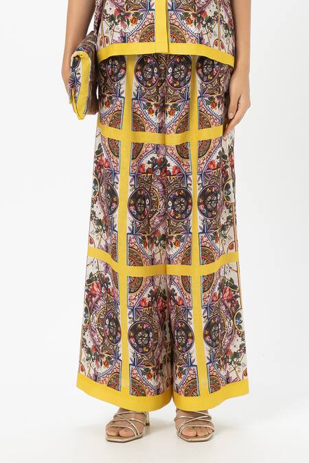 Shop SOBARIKO Yellow Linen Collared Rococo Co-ord Set Online at Aza Fashions Shop_SOBARIKO_Yellow Linen Collared Rococo Co-ord Set _Online_at_Aza_Fashions