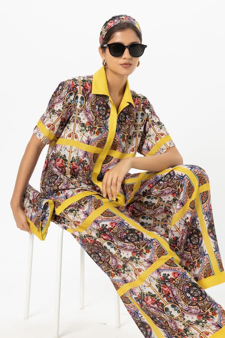 Buy SOBARIKO Yellow Linen Collared Rococo Co-ord Set Buy_SOBARIKO_Yellow Linen Collared Rococo Co-ord Set