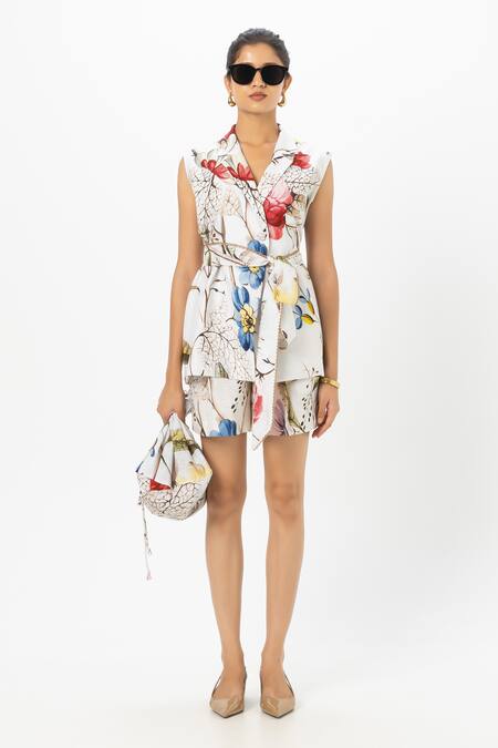 SOBARIKO_White Linen V-neck Floral Print Jacket Shorts Set _Online_at_Aza_Fashions