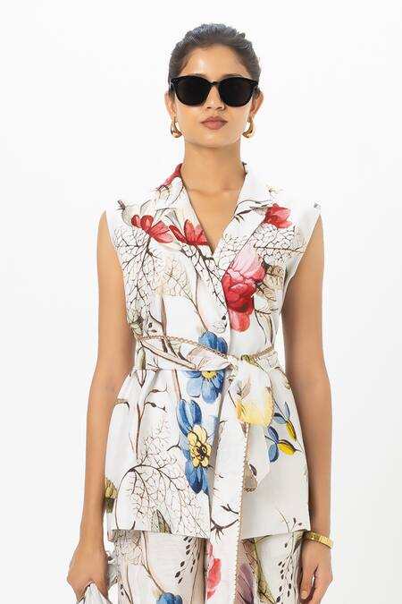 Shop_SOBARIKO_White Linen V-neck Floral Print Jacket Shorts Set _Online_at_Aza_Fashions