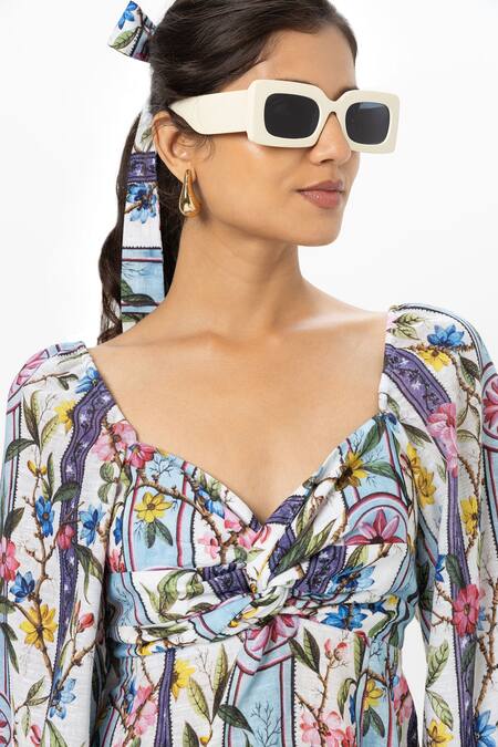 Shop SOBARIKO Blue Linen Embroidery Sweetheart Neck Chloe Twist Floral Dress Online at Aza Fashions Shop_SOBARIKO_Blue Linen Embroidery Sweetheart Neck Chloe Twist Floral Dress _Online_at_Aza_Fashions