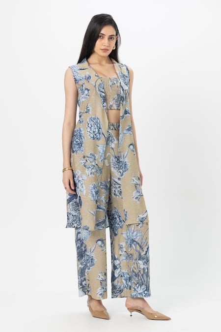 Buy SOBARIKO Beige Linen Collared, Square Neck Floral Print Layered Co-ord Set Online at Aza Fashions Buy_SOBARIKO_Beige Linen Collared, Square Neck Floral Print Layered Co-ord Set _Online_at_Aza_Fashions