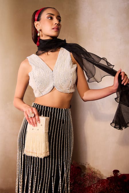 Shop_Tarini Vij_Black Organza Pearls, Embroidery V-neck Lehenga Set _Online_at_Aza_Fashions
