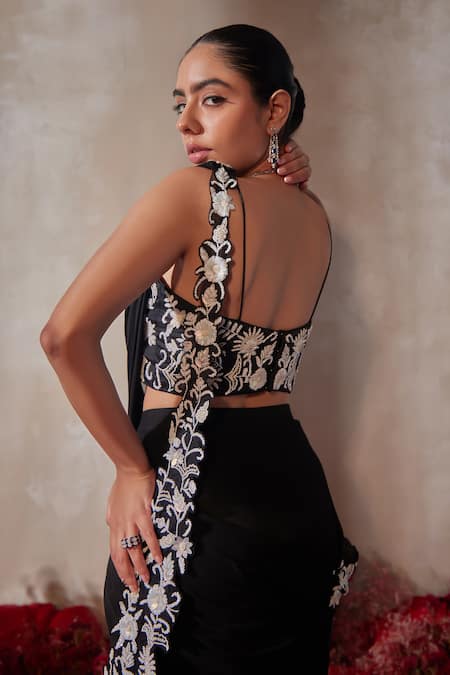 Tarini Vij Black Hand Embroidered Pre-Draped Saree With Blouse 