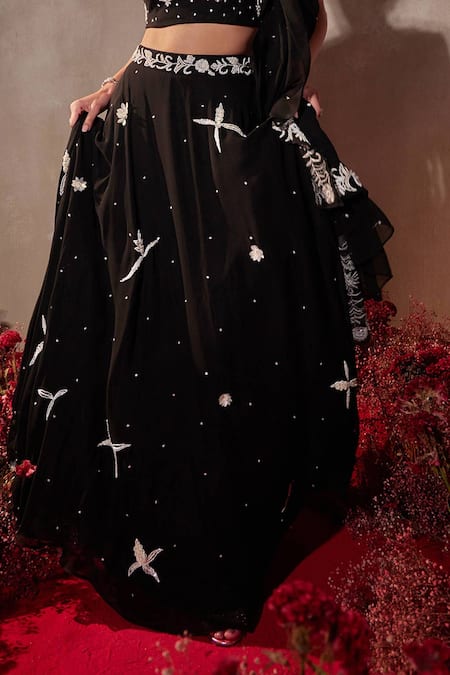 Buy_Tarini Vij_Black Georgette Beads, Sequins, Pearls, Embroidery Sweetheart Neck Lehenga Set _Online_at_Aza_Fashions