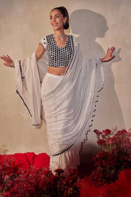 Tarini Vij White Georgette Pre-Draped Lehenga Saree 
