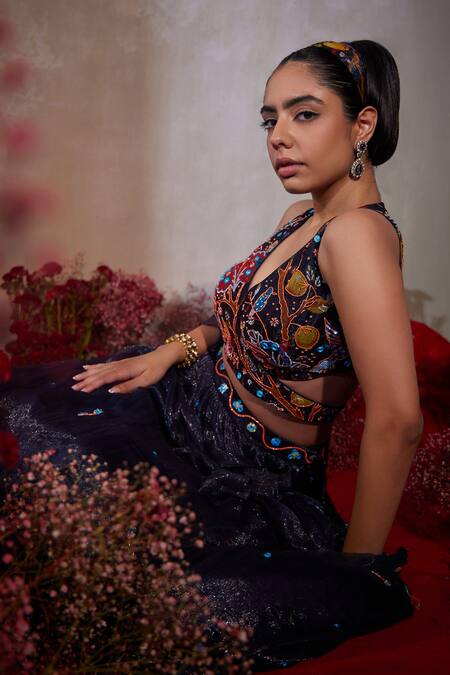 Buy_Tarini Vij_Blue Chiffon Beads, Sequins, Mirrors V-neck Midnight Embroidered Lehenga Set _Online_at_Aza_Fashions