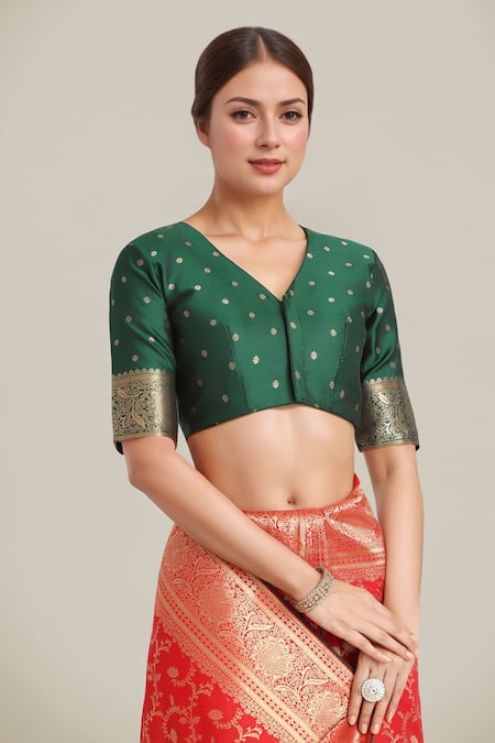 Naintara Bajaj Red Brocade, Silk Tassels V-neck Banarasi Saree And Blouse Set Online at Aza Fashions Naintara Bajaj_Red Brocade, Silk Tassels V-neck Banarasi Saree And Blouse Set _Online_at_Aza_Fashions