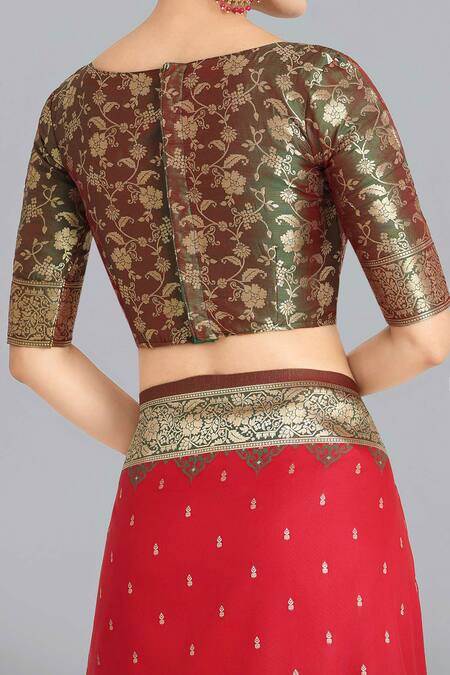 Naintara Bajaj_Red Brocade, Silk Embroidery Round Neck Banarasi Saree Set _at_Aza_Fashions