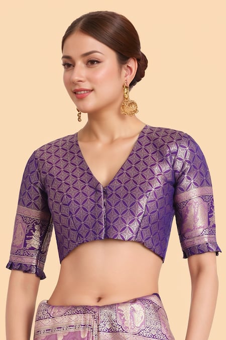 Buy_Naintara Bajaj_Lavender Zari V-neck Banarasi Silk Saree Set 