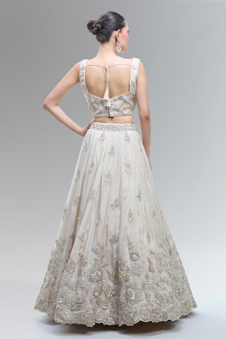 Samyukta Singhania Classic Cream Lehenga Set with Purple Dupatta 