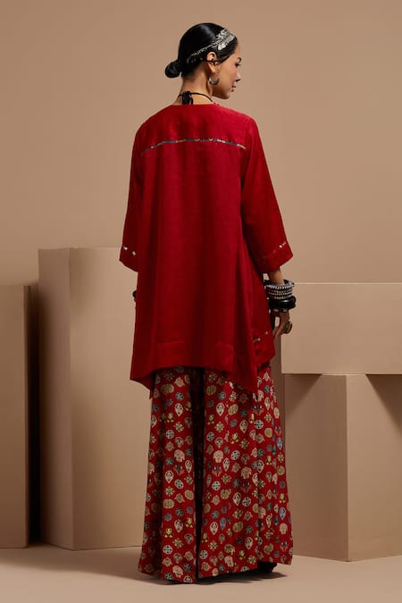 Shop Aseem Kapoor Maroon Crepe Beads Round Neck Resham Embroidered Kurta Set at Aza Fashions Shop_Aseem Kapoor_Maroon Crepe Beads Round Neck Resham Embroidered Kurta Set _at_Aza_Fashions