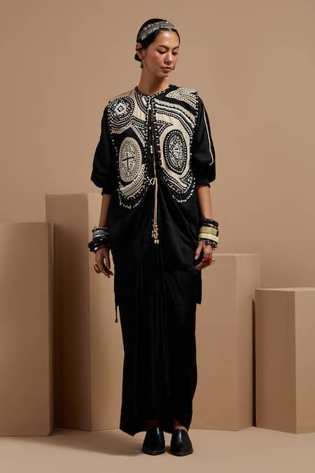 Aseem Kapoor Black Beads, Tassels Round Neck Resham Embroidered Gilet Set 