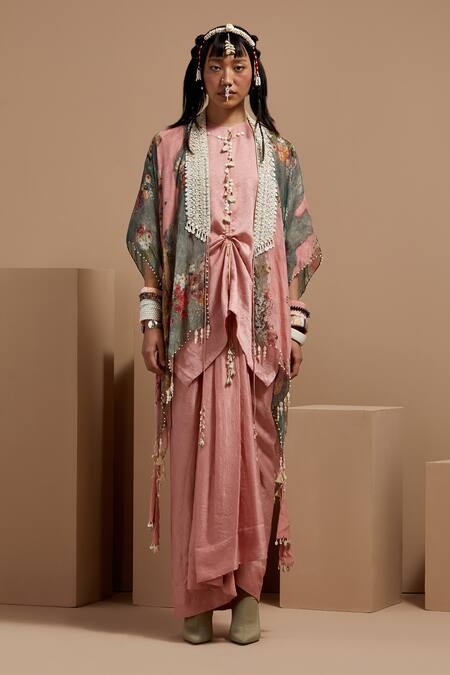 Shop Aseem Kapoor Pink Silk Tassels, Lace Open , Round Veni Dupatta Jacket Set Online at Aza Fashions Shop_Aseem Kapoor_Pink Silk Tassels, Lace Open , Round Veni Dupatta Jacket Set _Online_at_Aza_Fashions