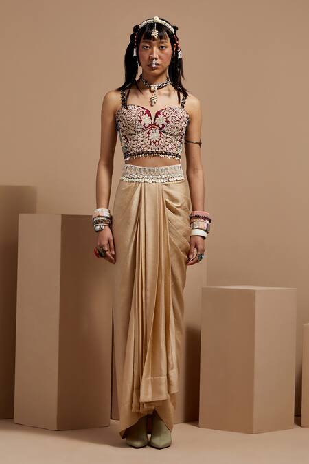 Shop Aseem Kapoor Pink Silk Tassels Sweetheart Neck Shocking Embroidered Corset Blouse Online at Aza Fashions Shop_Aseem Kapoor_Pink Silk Tassels Sweetheart Neck Shocking Embroidered Corset Blouse _Online_at_Aza_Fashions